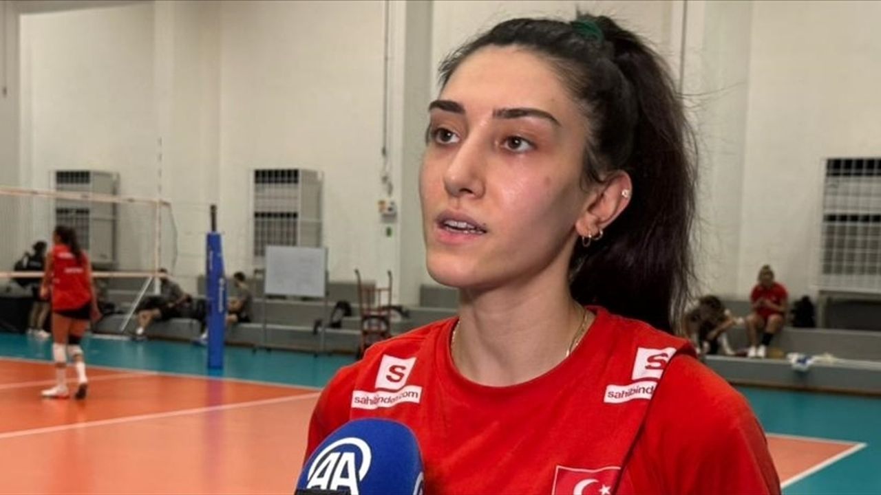 Türkiye Milli Voleybol Takımı, ABD İle Zorlu Bir Maç İçin Hazır