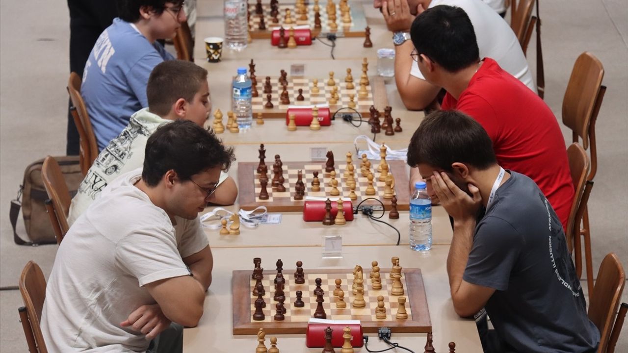 Türkiye Satranç Federasyonu'nda Lisanslı Sporcu Sayısı 1.7 Milyonu Aştı
