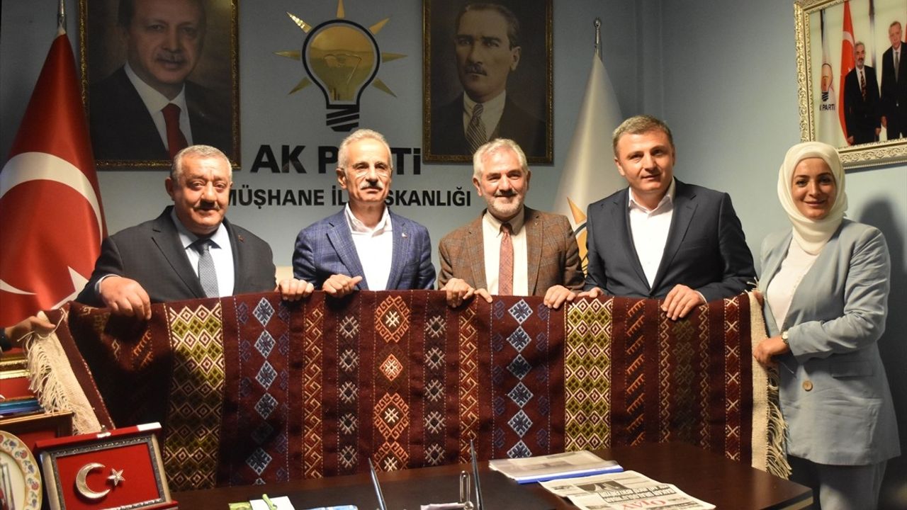 Ulaştırma ve Altyapı Bakanı Uraloğlu Gümüşhane'de İncelemelerde Bulundu