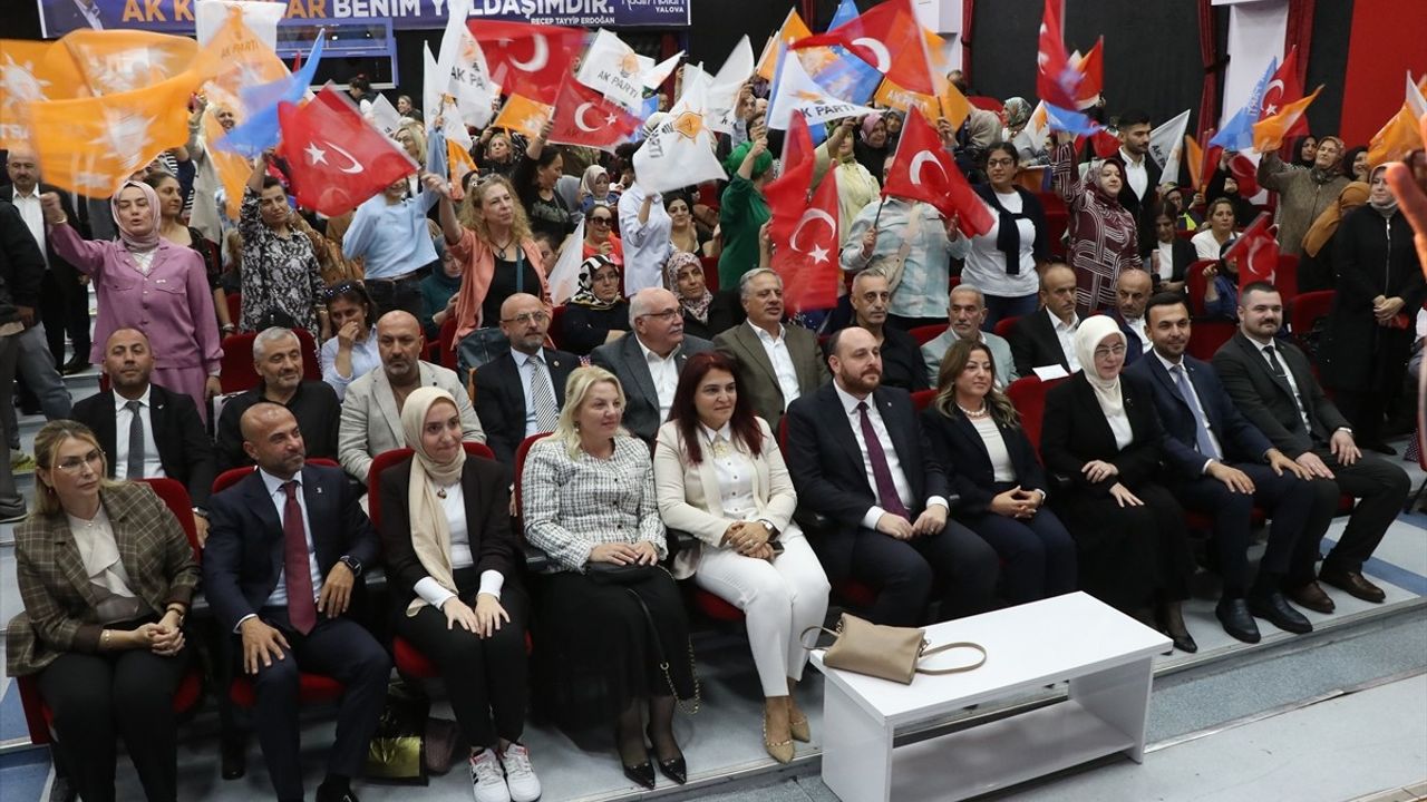 Yalova'da AK Parti Kadın Kolları Meclisi Toplantısı