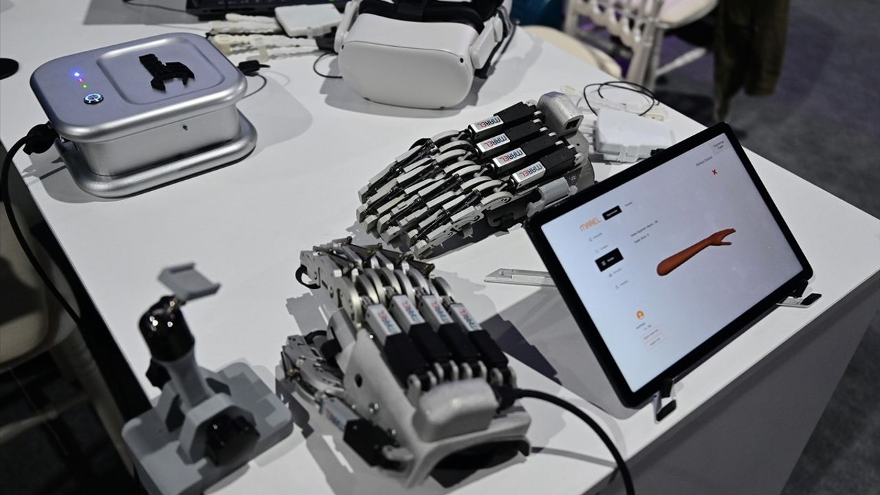 Yerli Robotik El Rehabilitasyon Sistemi ile Düşük Maliyetli Tedavi