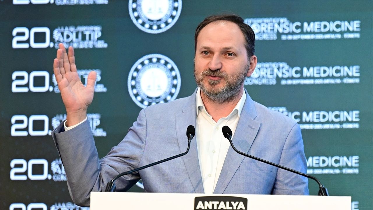 Yeşilay'dan Bağımlılıkla Mücadele Vurgusu