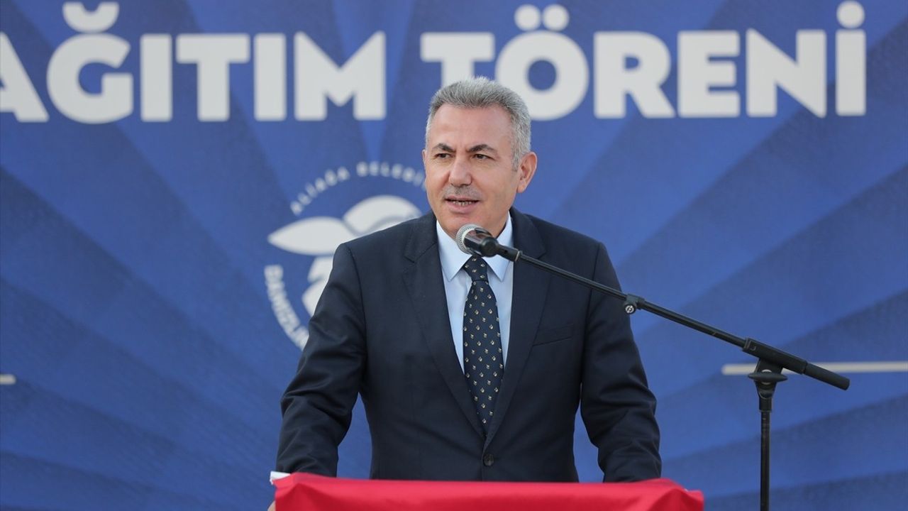 210 Küçükbaş Hayvan Aliağa'da Besicilere Dağıtıldı