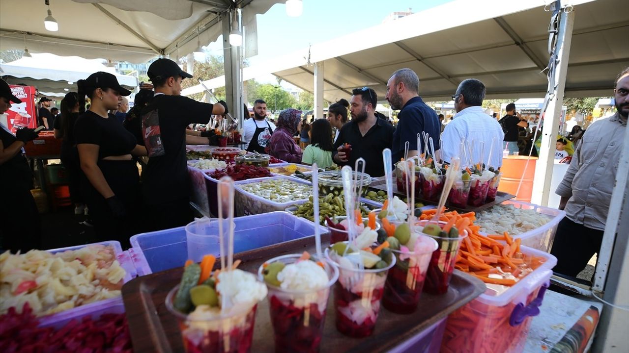 9. Uluslararası Adana Lezzet Festivali Devam Ediyor