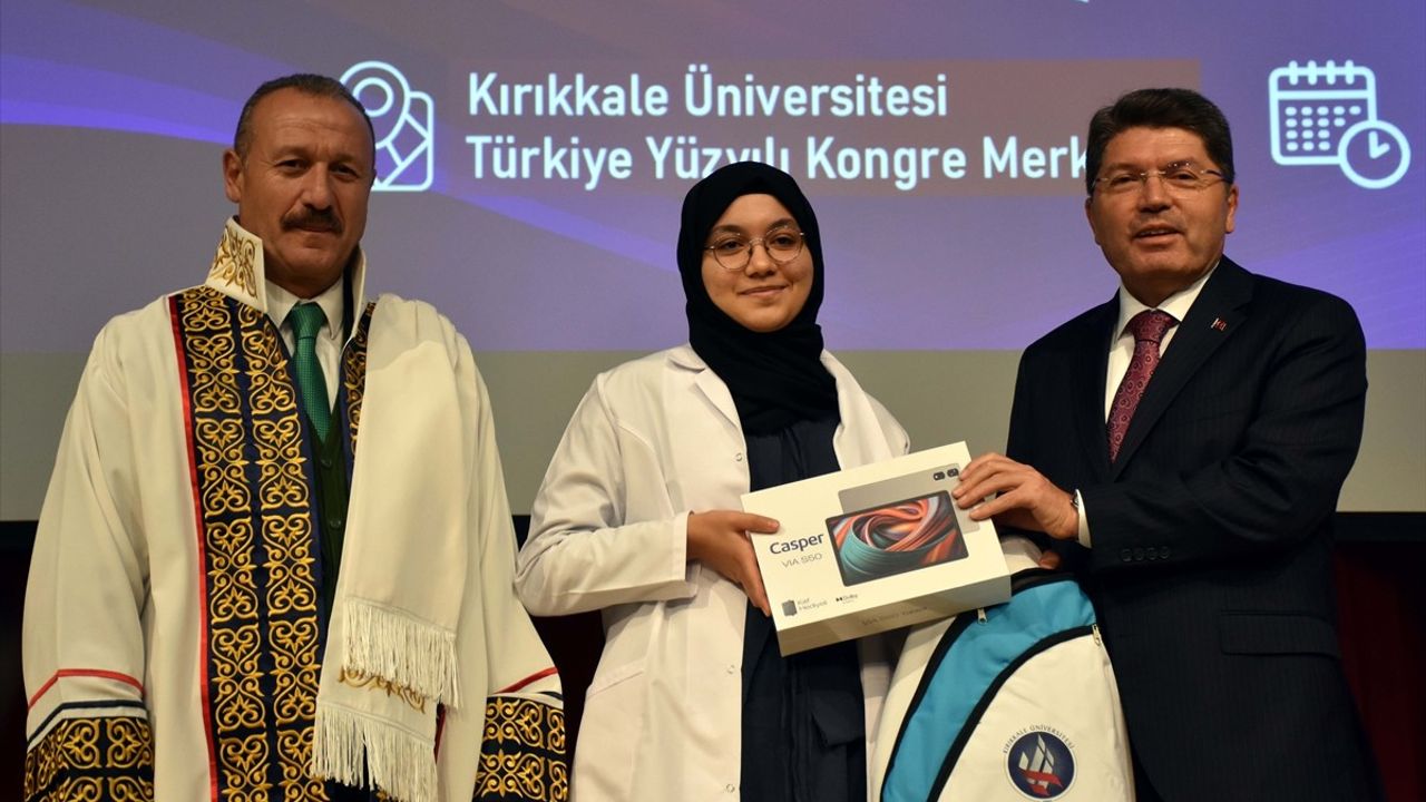 Adalet Bakanı Tunç Kırıkkale'de Tarihi Açıklamalarda Bulundu