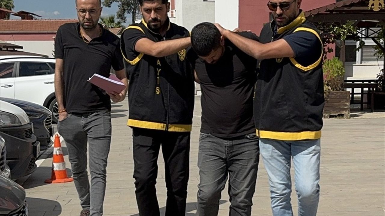 Adana'da Bıçaklı Kavga: 1 Kişi Hayatını Kaybetti