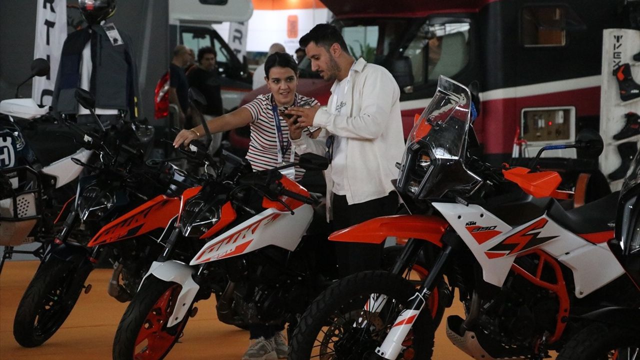 Adana'da Kamp ve Karavan Fuarı Başladı