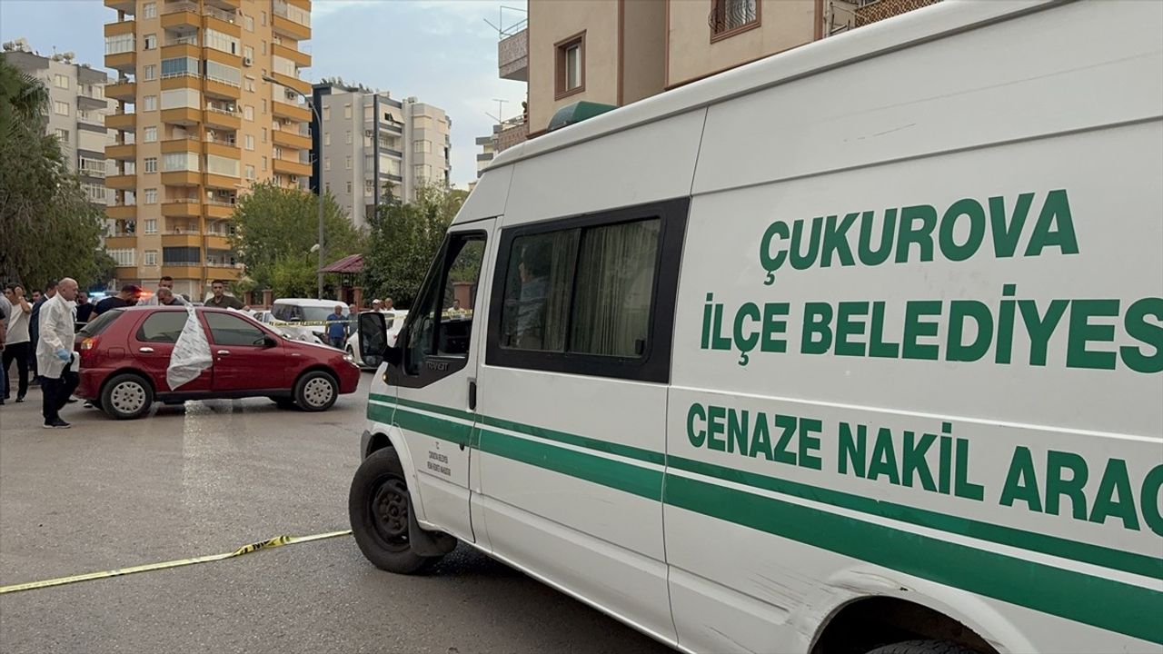 Adana'da Otomobilde Bulunan Ceset Üzerine Soruşturma Başlatıldı