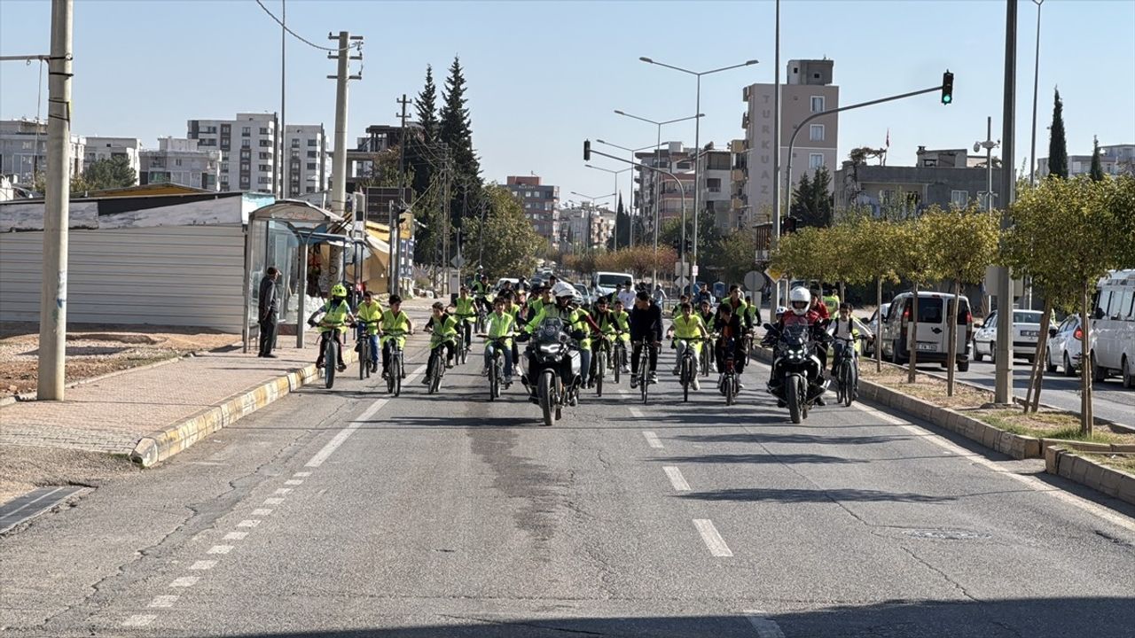 Adıyaman'da Bağımsızlık İçin Bisiklet Turu