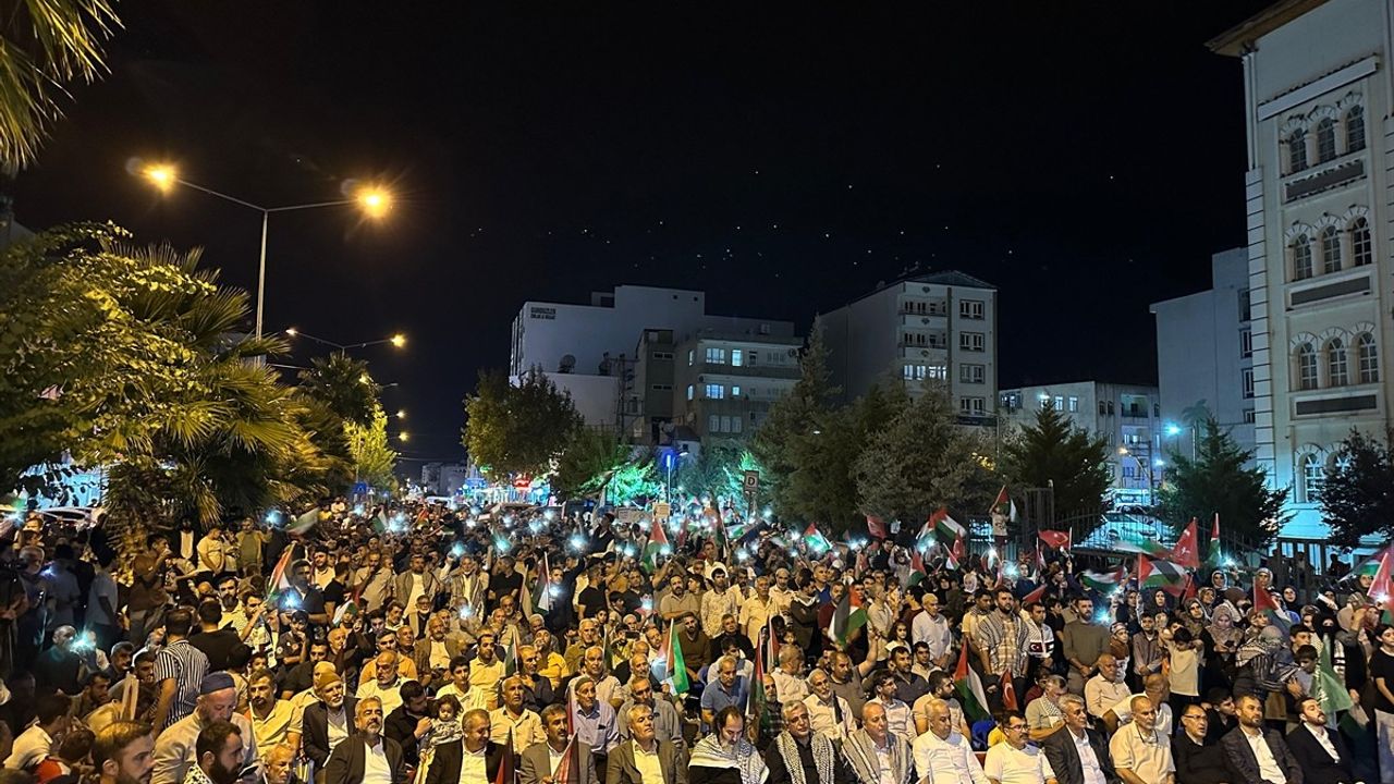 Adıyaman'da Gazze Saldırılarına Protesto Yürüyüşü
