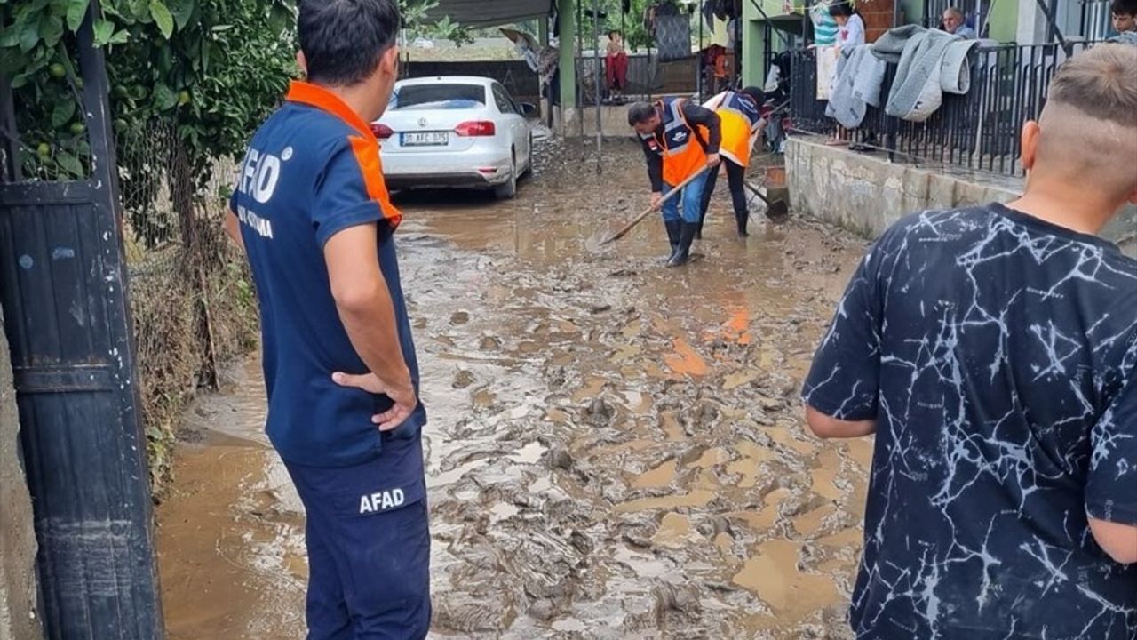 AFAD'dan Hatay'daki Sel İçin Yardım Açıklaması