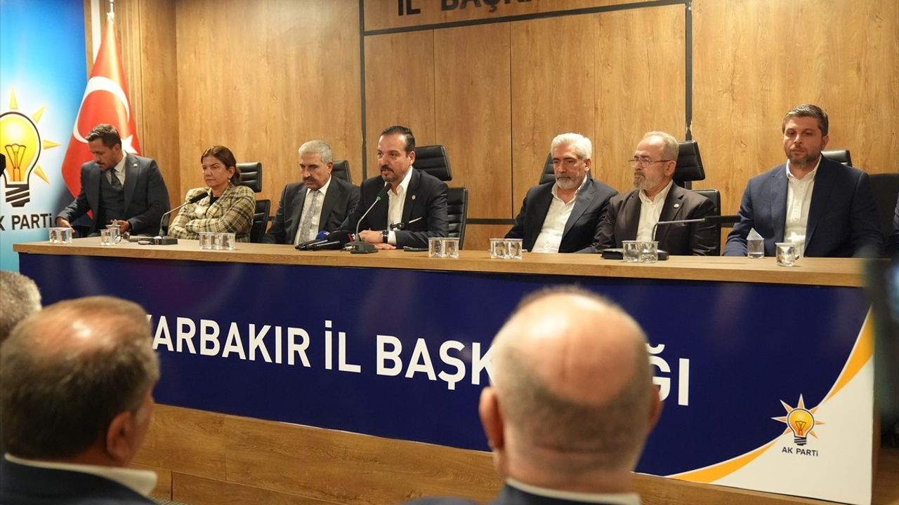 AK Parti Genel Başkan Yardımcısı Zorlu'dan Diyarbakır'da Terörsüz Türkiye Vurgusu