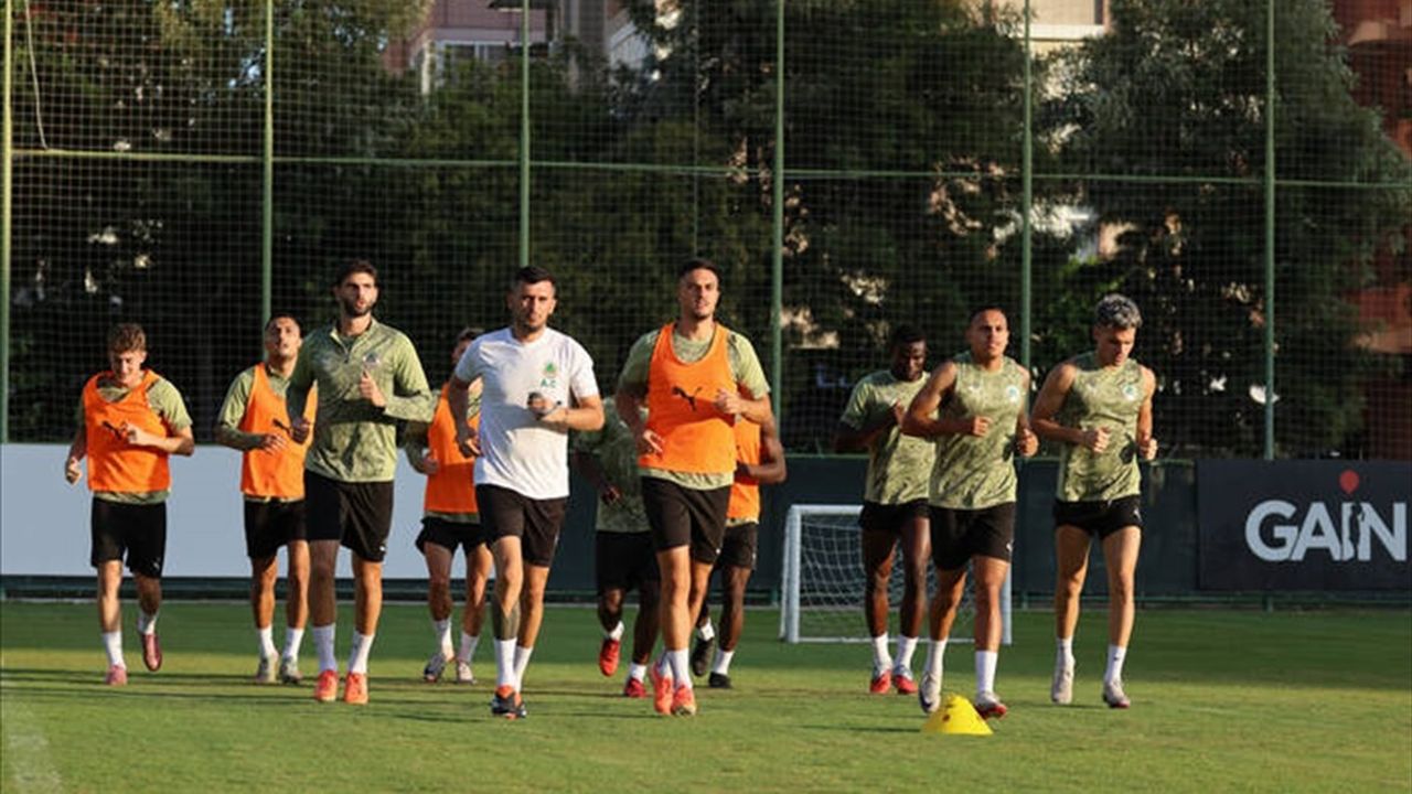 Alanyaspor Kocaelispor Maçına Hazırlanıyor