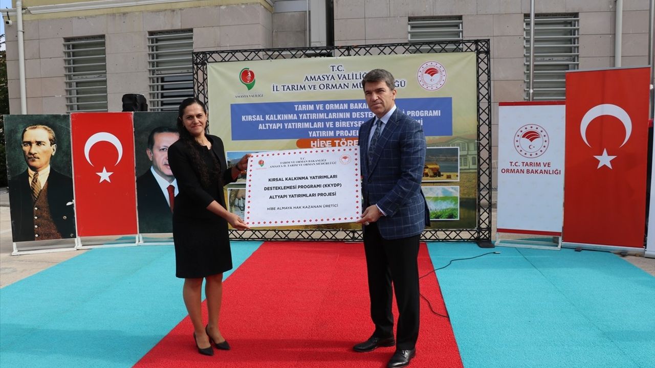 Amasya'da Çiftçilere Hibe Destekli Tarım ve Hayvancılık Ekipmanları Dağıtıldı