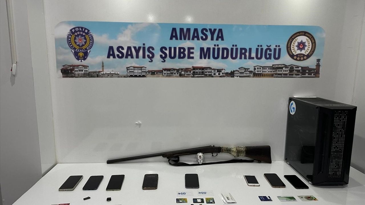 Amasya'da Şantaj ve Dolandırıcılık Operasyonu: 3 Şüpheli Tutuklandı