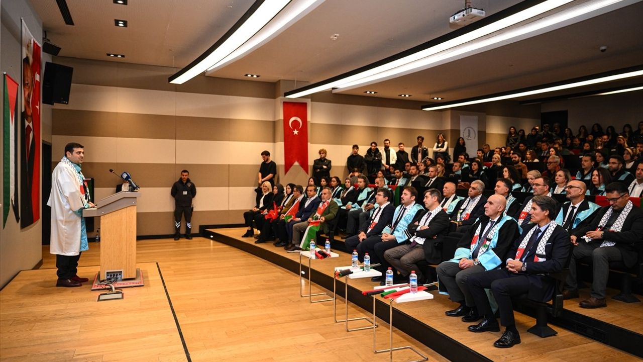 Ankara Müzik ve Güzel Sanatlar Üniversitesi 'İlk Ders Gazze' ile Açılış Yaptı