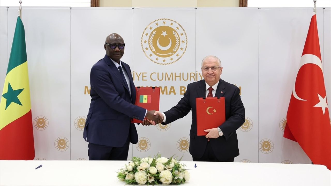 Bakan Güler, Senegalli Mevkidaşı ile Stratejik Görüşme Gerçekleştirdi