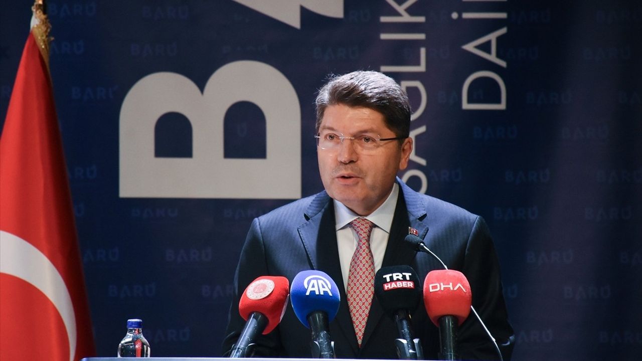 Bakan Tunç'tan Bartın Üniversitesi'nde Filistin'e Destek Vurgusu