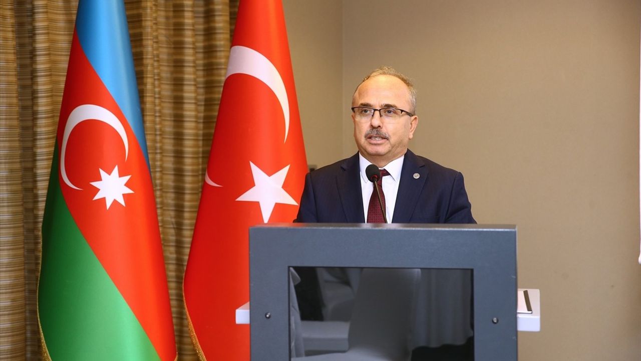 Bakü'de Türkiye-Azerbaycan İş Dünyasında Yeni Ufuklar Etkinliği Gerçekleşti