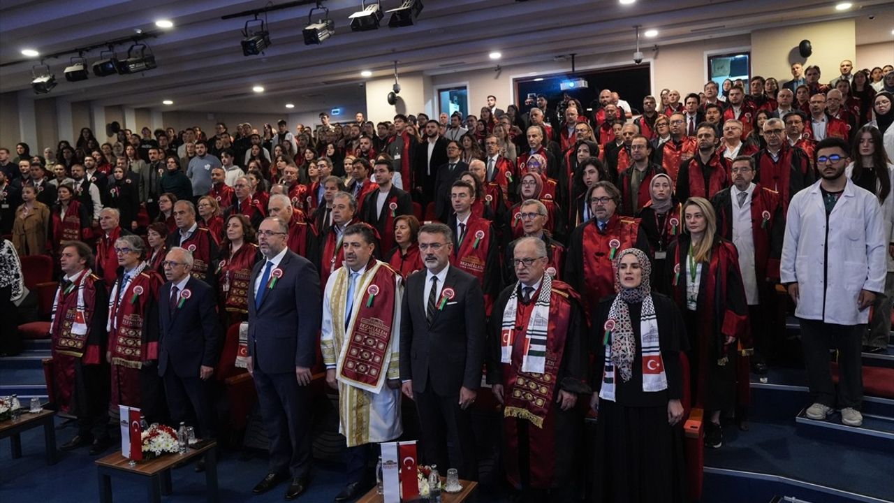 Bezmialem Vakıf Üniversitesi 2025-2026 Akademik Yılını Açtı
