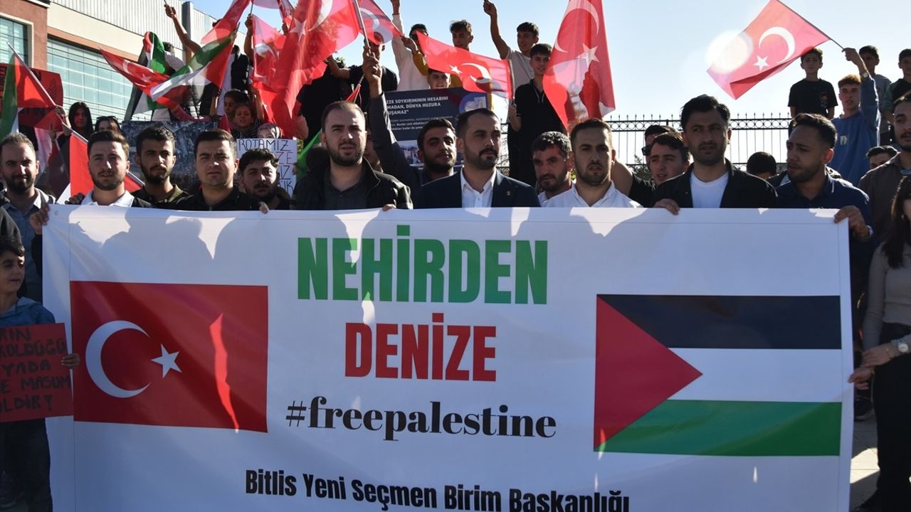 Bitlis'te Filistin'e Destek Yürüyüşü Düzenlendi