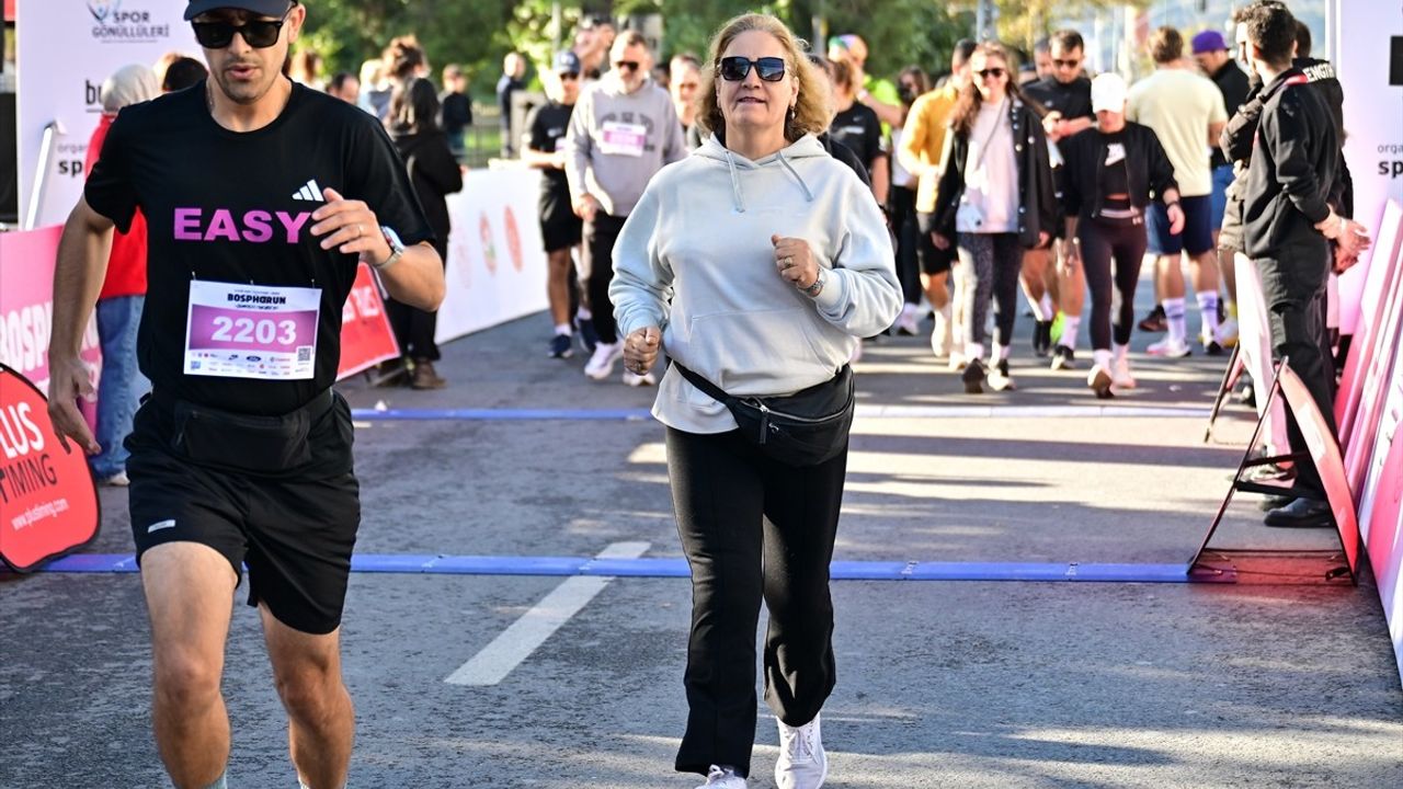 Bosphorun Quarter Marathon: Koşu Etkinliği Yoğun İlgi Gördü