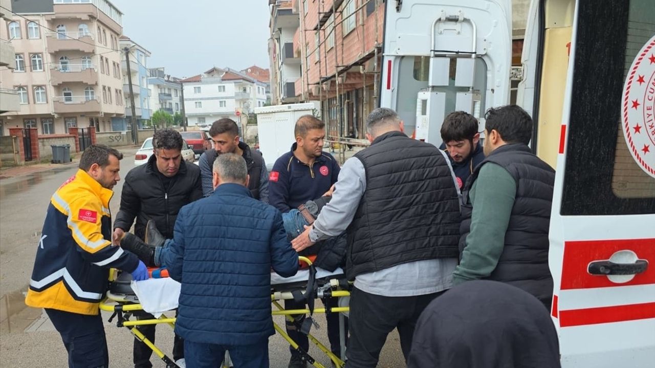 Bursa'da Motosikletli Kaza: Sürücü Ağır Yaralı