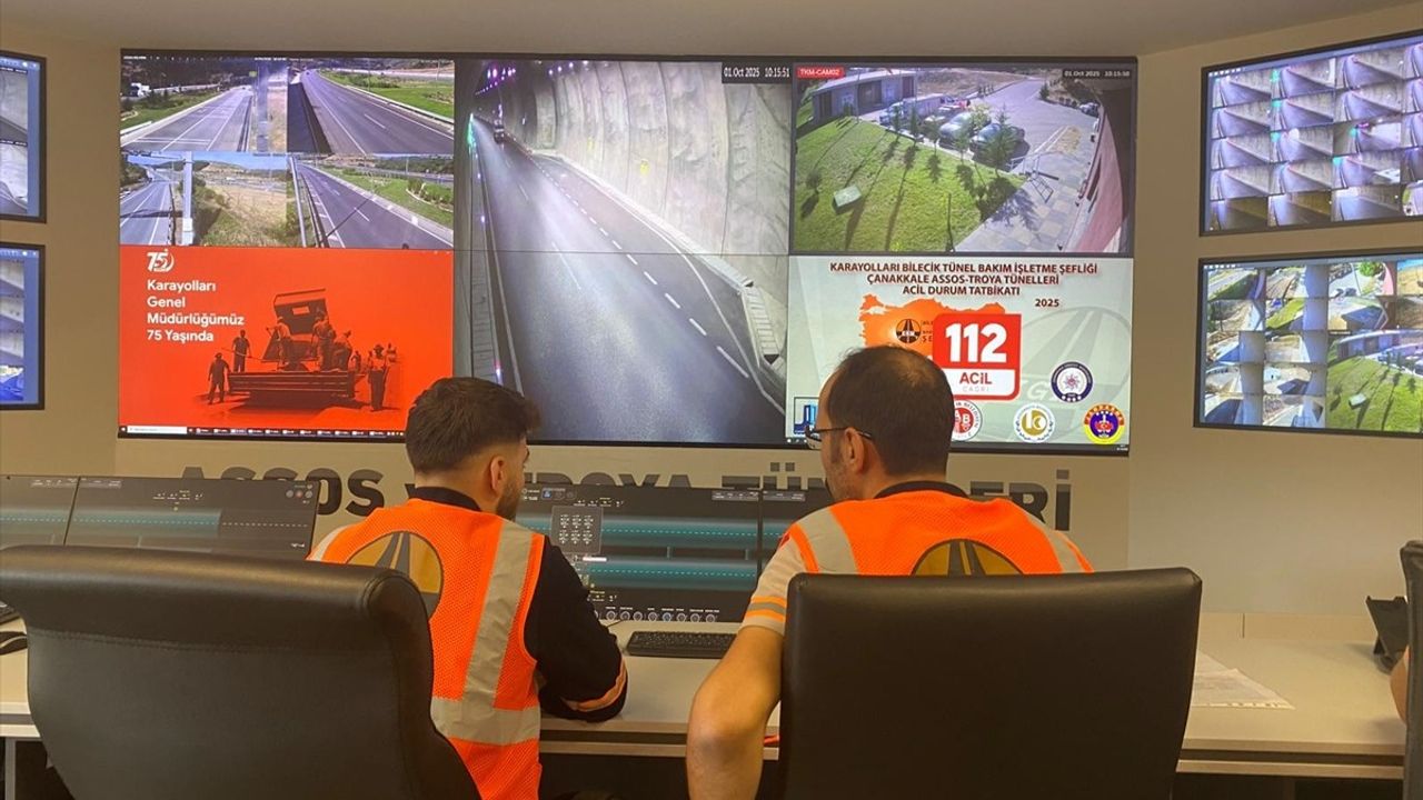 Çanakkale'de Troya Tüneli'nde Trafik Kazası Tatbikatı Gerçekleştirildi