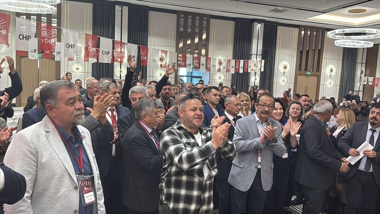 CHP Afyonkarahisar'da 39. Olağan İl Kongresi Yapıldı