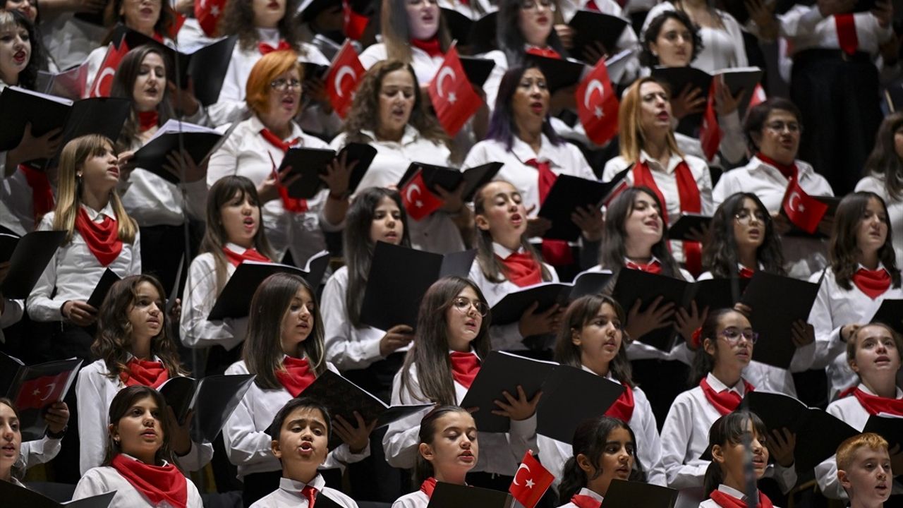 Cumhuriyet Bayramı'nda Coşkulu Bir Konser