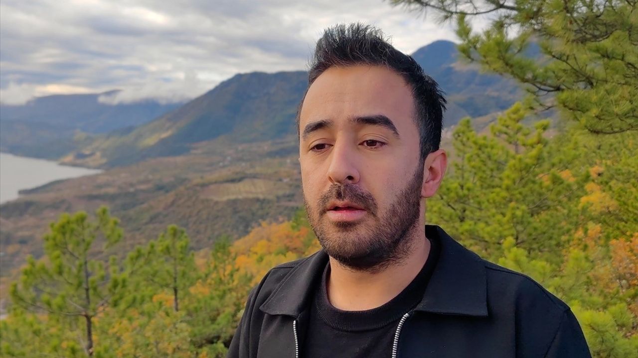 Cumhuriyet Bayramında Türk Bayrağı Yükseldi