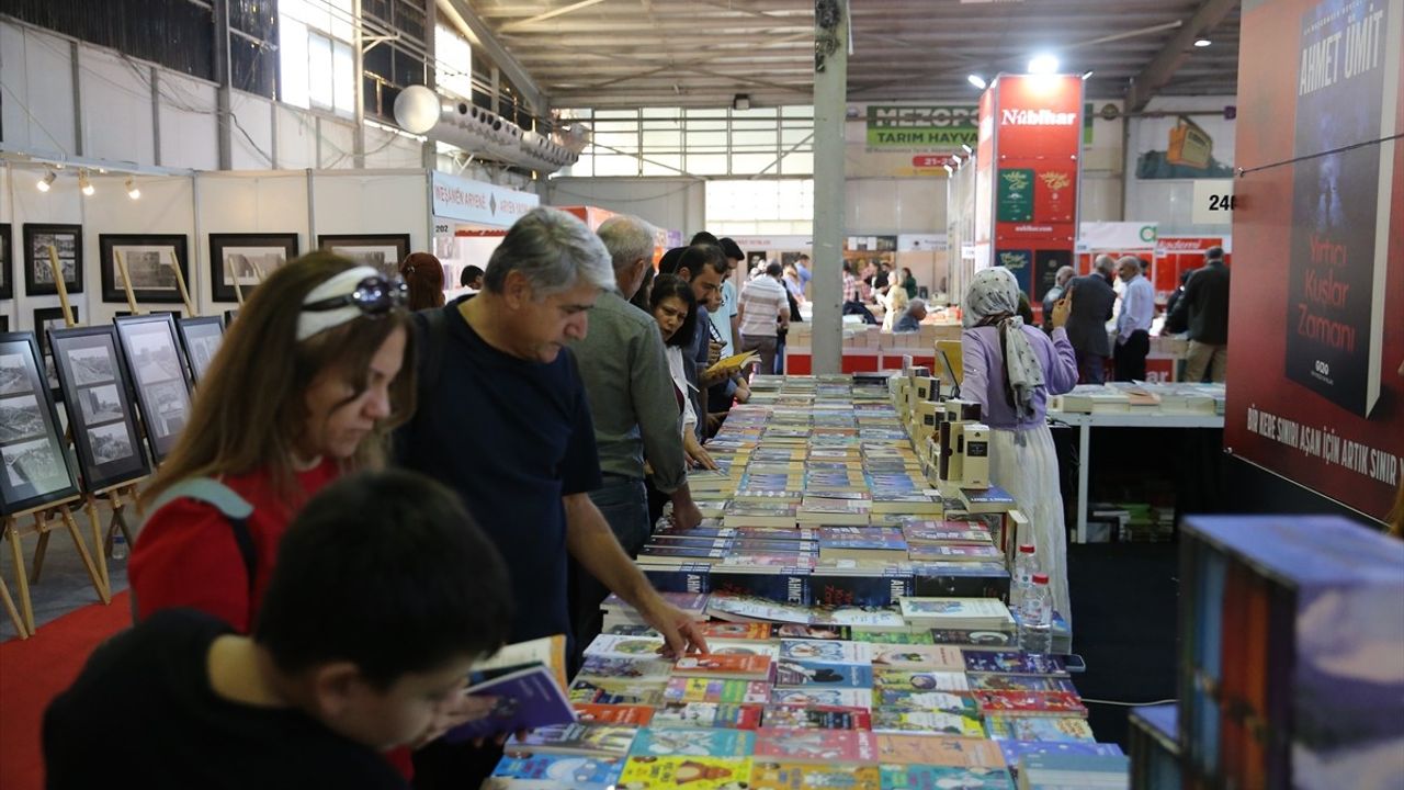 Diyarbakır 9. Kitap Fuarı Kapılarını Açtı