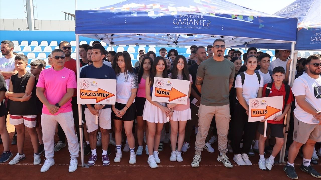 Doğu ve Güneydoğu Anadolu Tenis Takım Şampiyonası Gaziantep'te Başladı