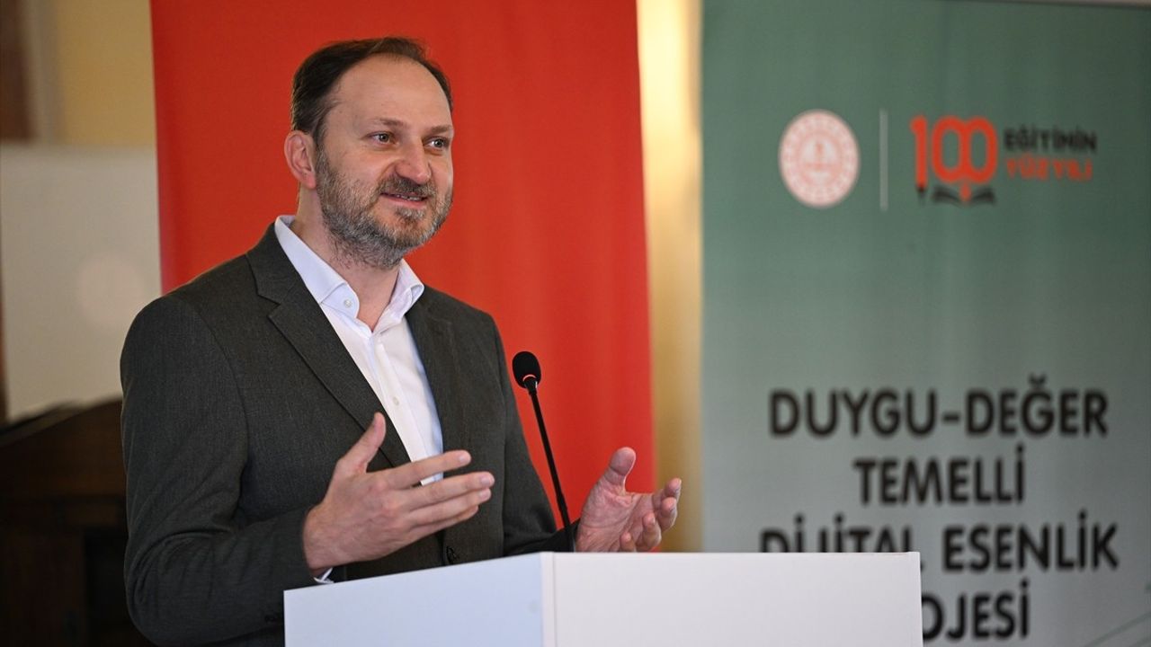 Duygu-Değer Temelli Dijital Esenlik Projesi Çalıştayı Üsküdar'da Yapıldı