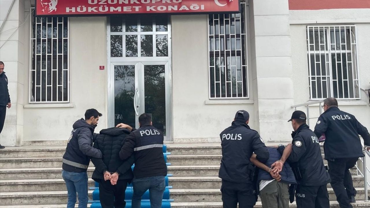 Edirne'de Belediye Başkanı Ediz Martin'i Tehdit Eden İki Şüpheli Tutuklandı
