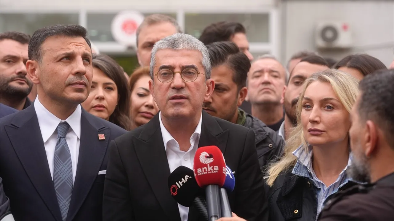 Ekrem İmamoğlu İhaleye Fesat Karıştırma Davasından Beraat Etti