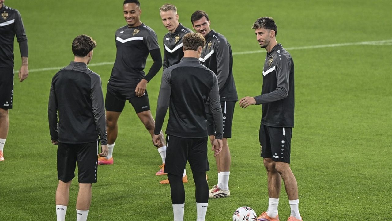 Fenerbahçe-Stuttgart Maçında Hedef Üç Puan