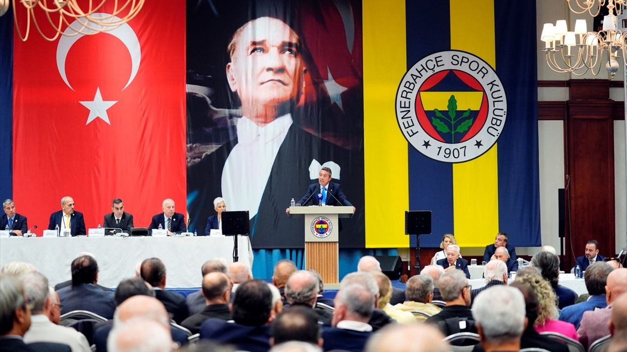 Fenerbahçe Yüksek Divan Kurulu Toplantısında Ali Koç'tan Önemli Açıklamalar