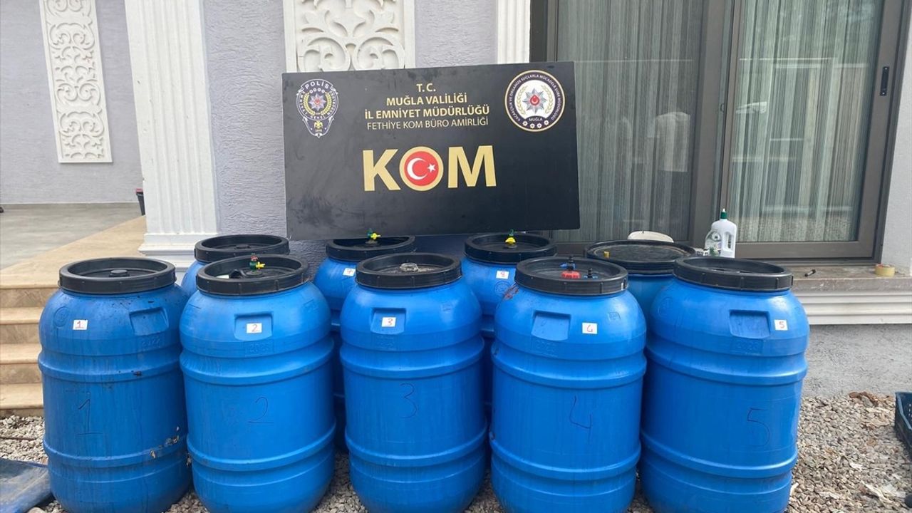 Fethiye'de Kaçak İçki Operasyonu