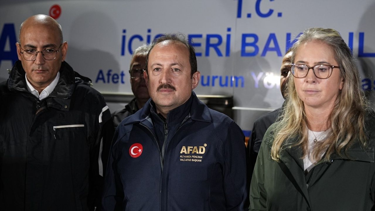 Foça'daki Sel Felaketine AFAD'dan Müdahale