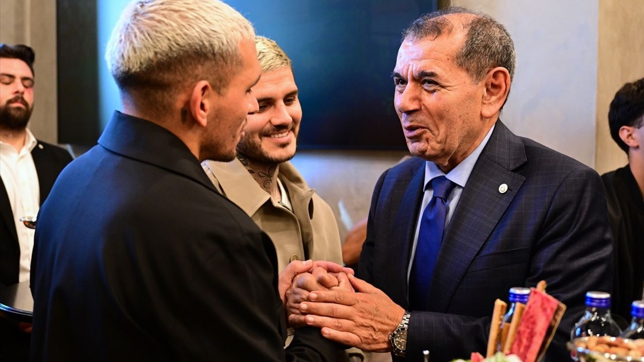 Galatasaray Başkanı Dursun Özbek, Next Level Kemer Projesinin Tanıtımında