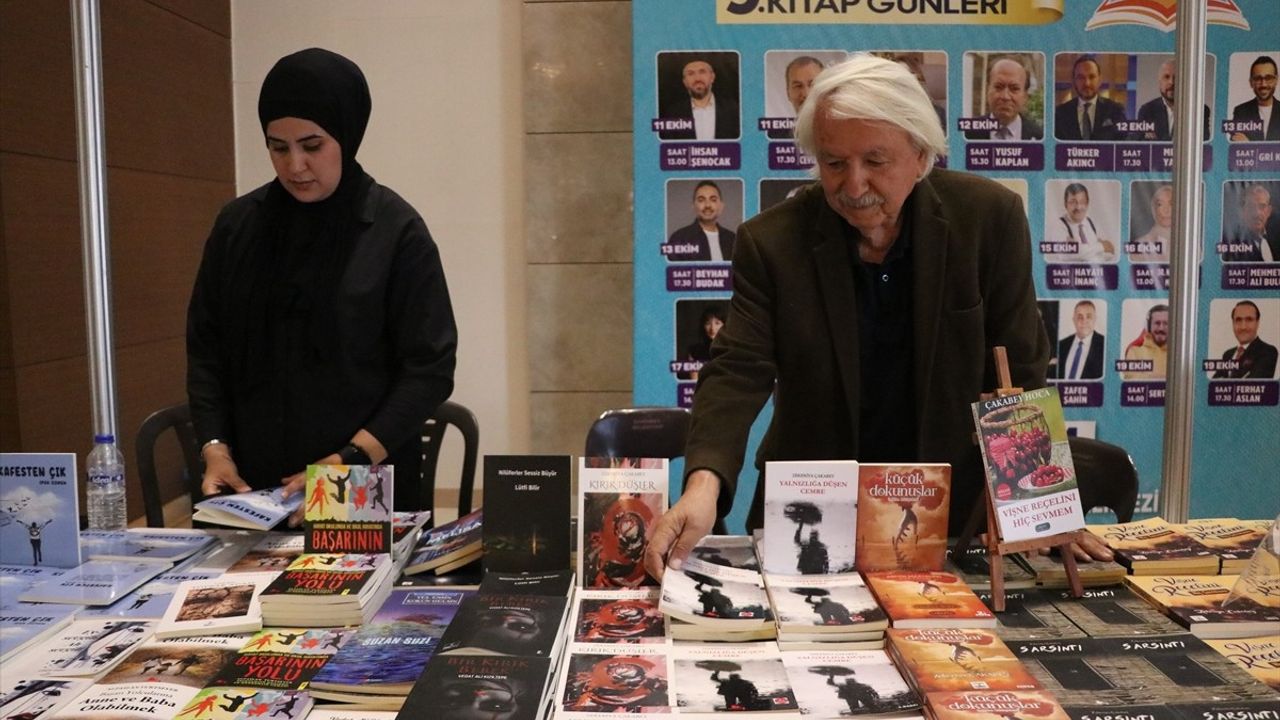 Gaziantep'te 9. Kitap Fuarı Kapılarını Açtı