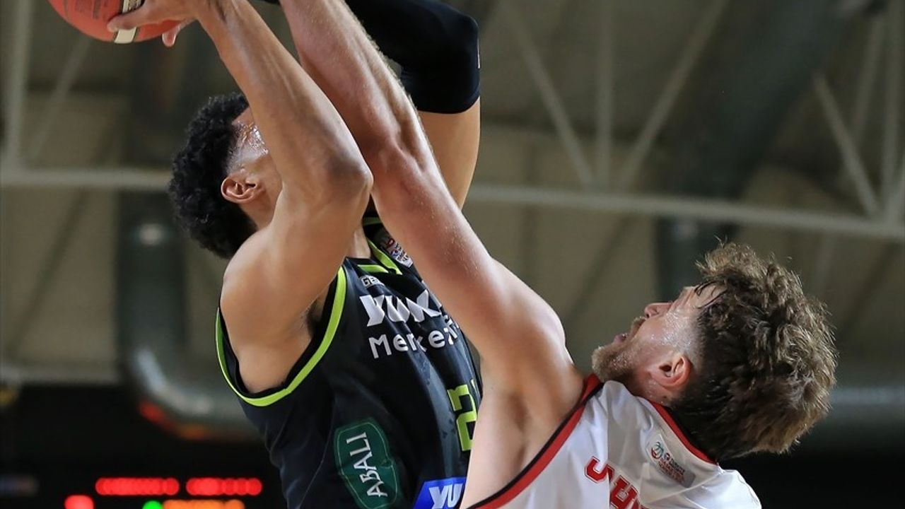 Glint Manisa Basket, Merkezefendi'yi Geçti