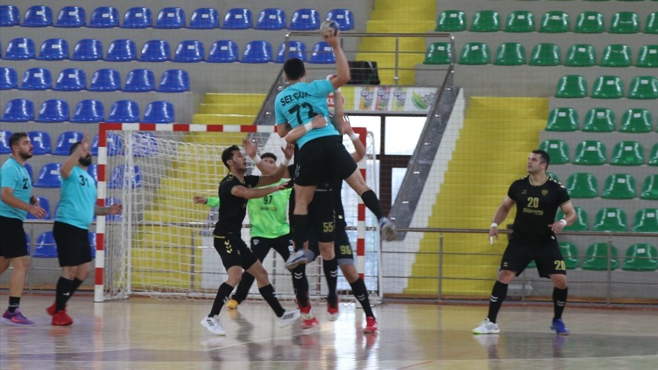 Güneysuspor, Hentbol Süper Ligi'nde Farklı Galibiyet