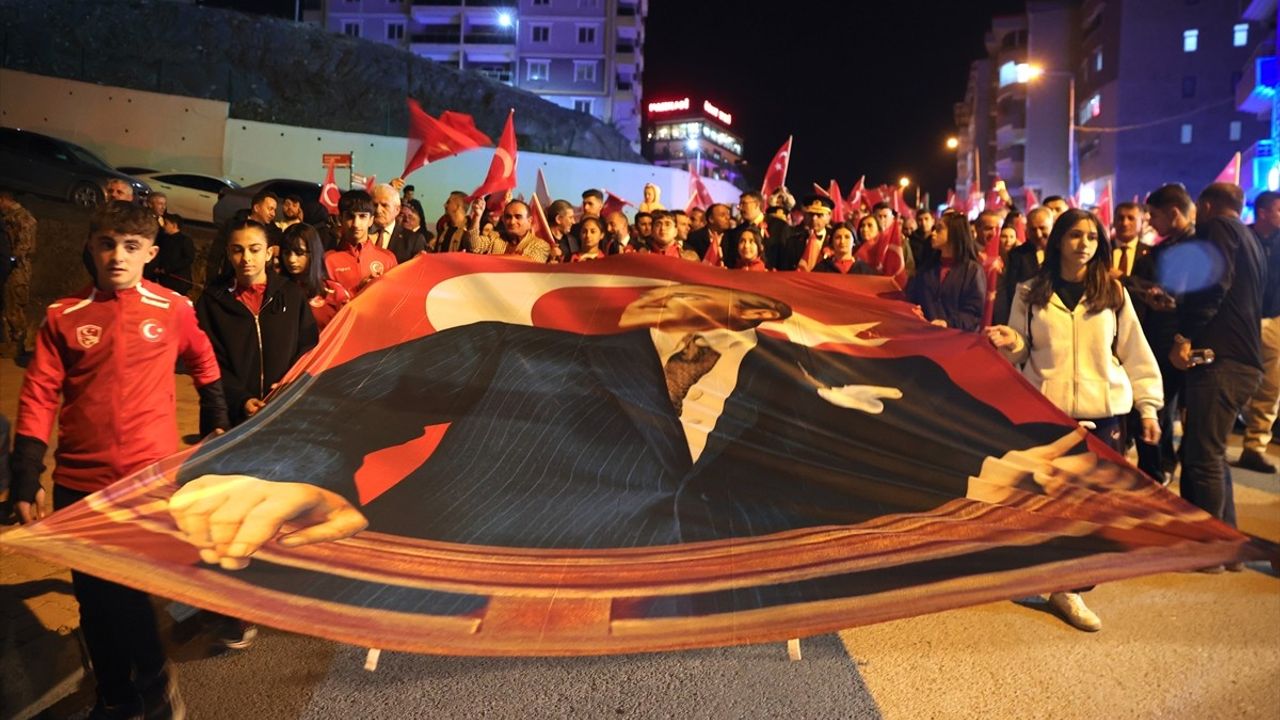 Hakkari'de Cumhuriyet Bayramı Coşkusu