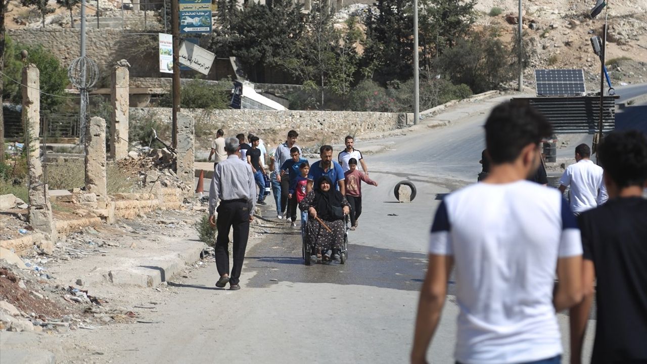 Halep'te Çatışmalar: Siviller Korku Dolu Anlar Yaşadı