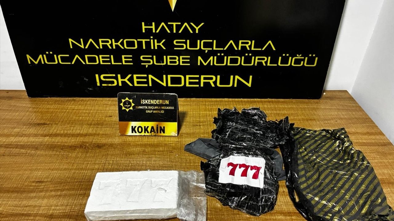 Hatay'da 1 Kilo 100 Gram Kokain Ele Geçirildi