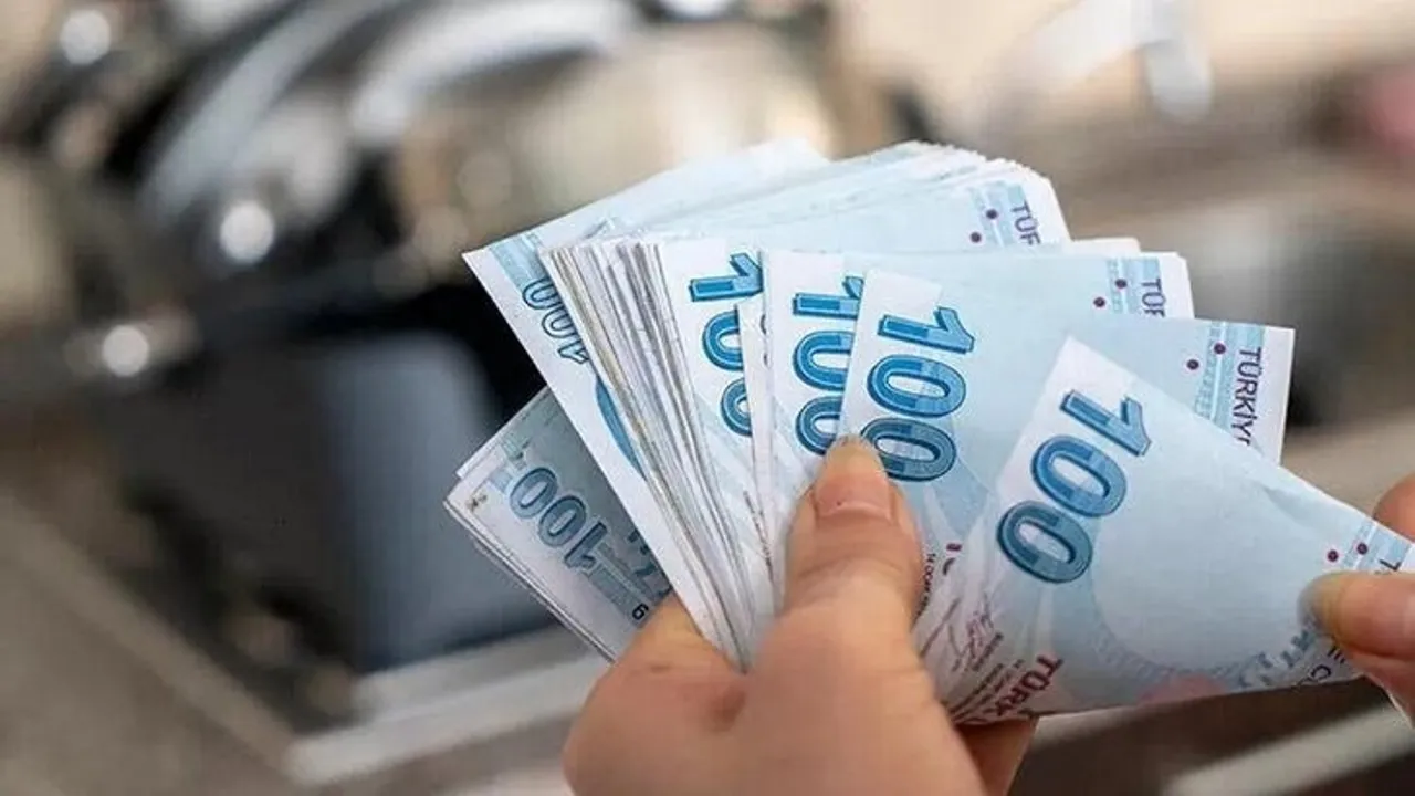 Her Ay 1.000 TL İade! Markete Giden O Kart Kullananlara Verilecek 
