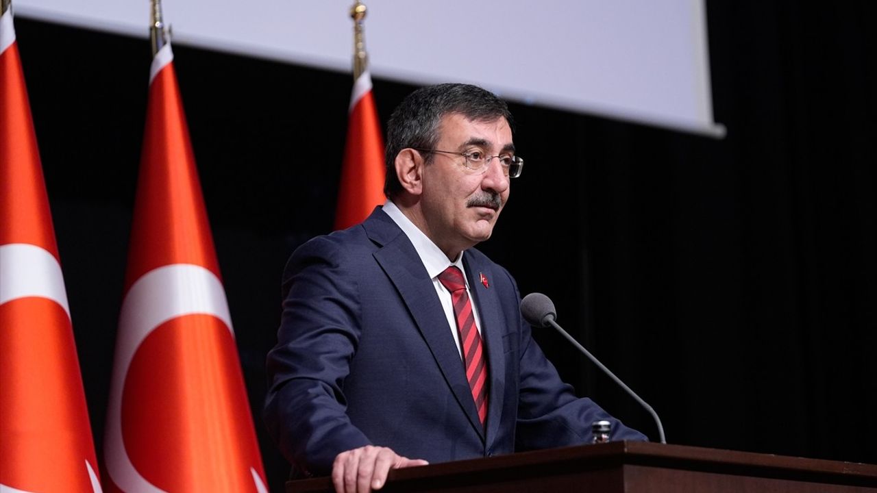 Hukuk ve Teknolojide Yeni Ufuklar: Uluslararası Sempozyum