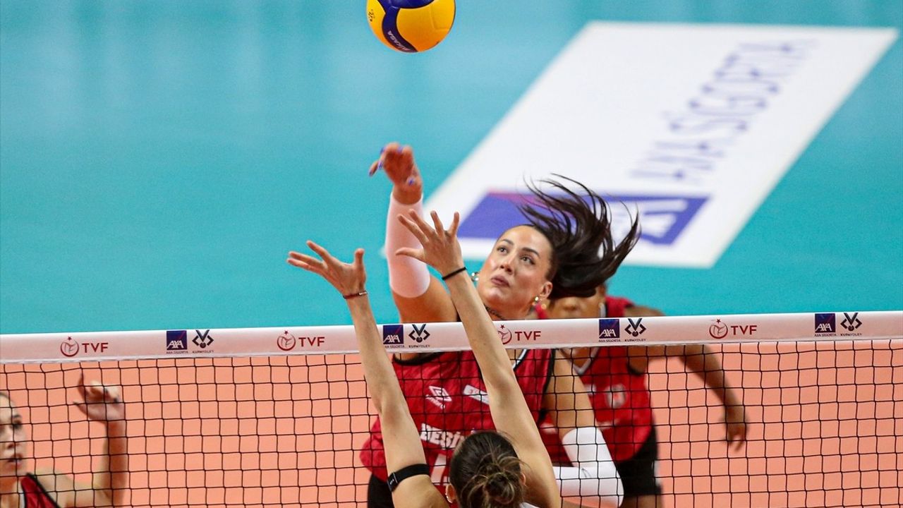 İlbank, Beşiktaş'ı Geçerek Çeyrek Finale Yükseldi